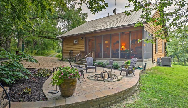 Beautiful Makanda Cabin in Shawnee National Forest