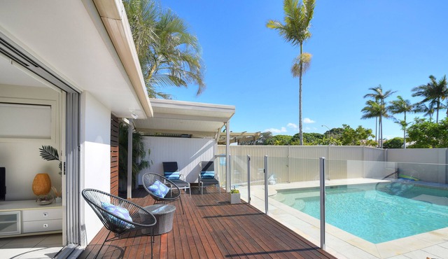 Beautiful Mermaid Beach Retreat