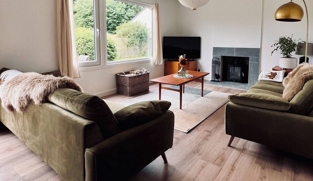 Beautiful mid Century Cottage in the Heart of Rural East Lothian