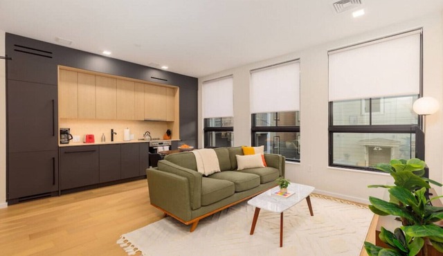 Beautiful Mission Hill 1Br/Ba!