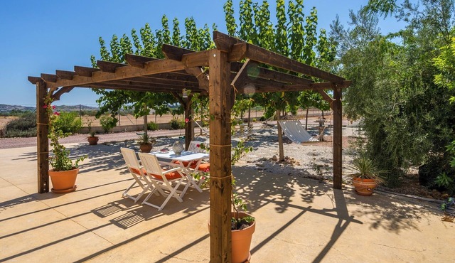Beautiful modern 4 bed villa & private pool sleeps 9-10 persons Aspe (Elche)