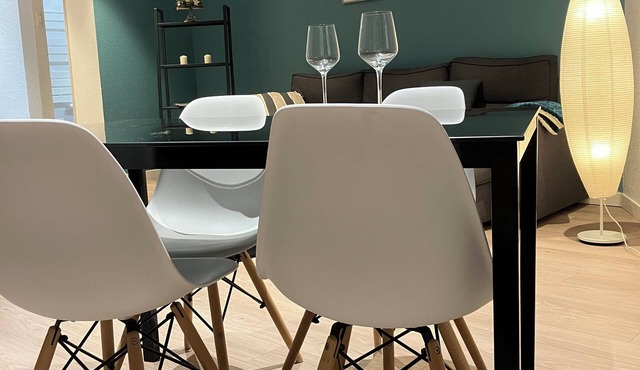 Beautiful, modern and bright apartment Place de la réunion in the heart of Mulhouse