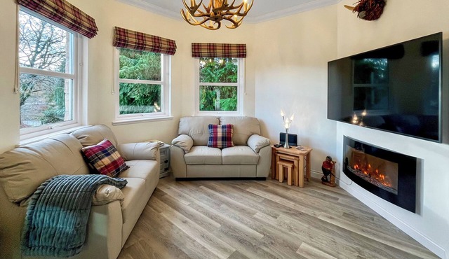 Beautiful modern apartment in Banchory.