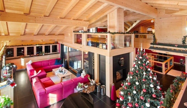 Beautiful Modern Chalet in the Gstaad Region