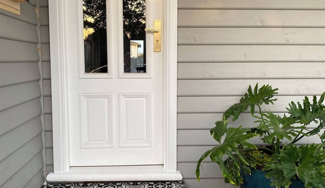 Beautiful, Modern, Cosyn3 Bedroom House.