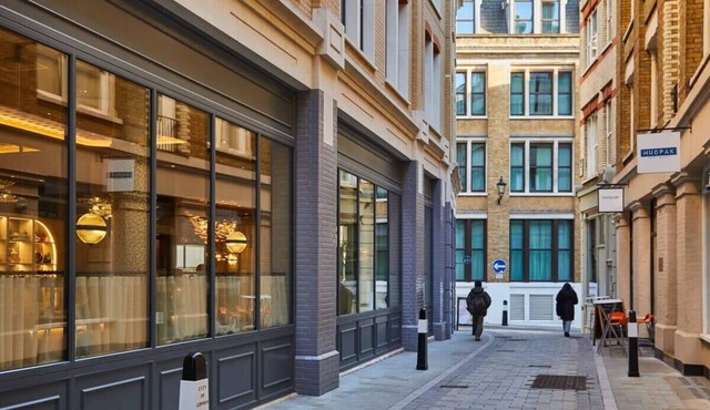 Beautiful & Modern Studio Close Sky Garden