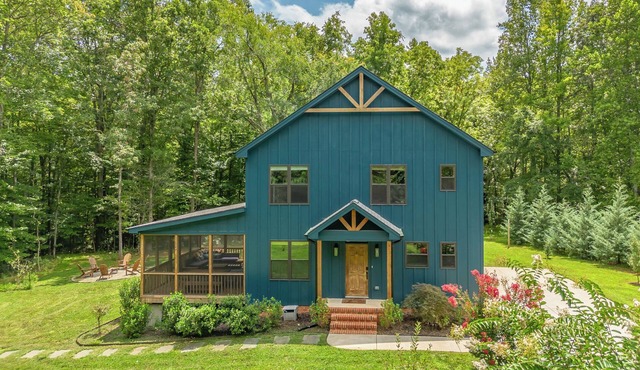 Beautiful Modern Home Retreat with Private Lake on 15 acres