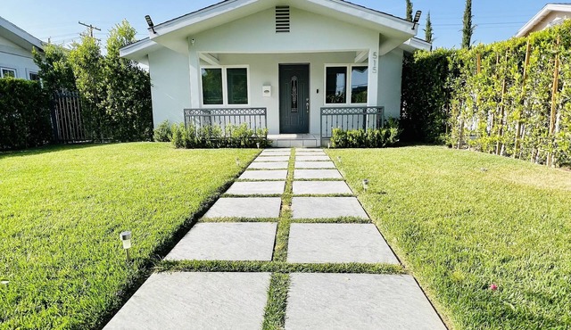 Beautiful Modern House in Prime Glendale