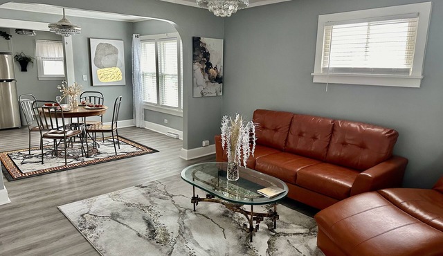 Beautiful modern vacation home located in Muskegon a harbor of Lake Michigan.