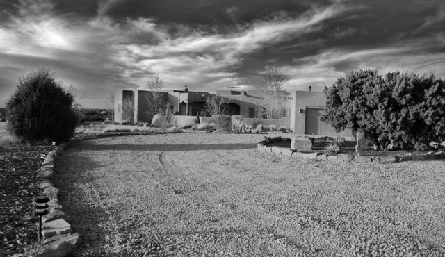 Beautiful Mountain Views; Quiet Retreat