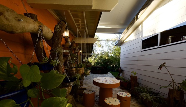 Beautiful mudbrick house located in 7.5 acres beautiful land