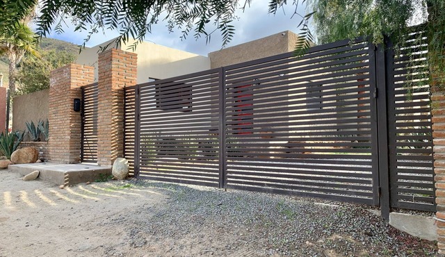 Beautiful private home near wineries and beaches!