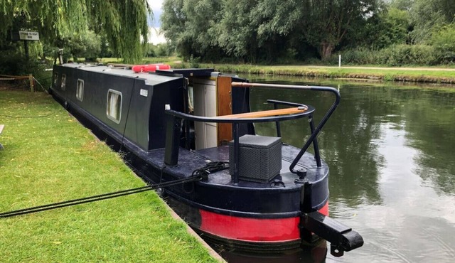 Beautiful Narrowboat Glyndwr