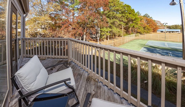 Beautiful New 1 Bedroom Condo