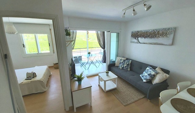 Beautiful new apartment, 200 meters from the beach