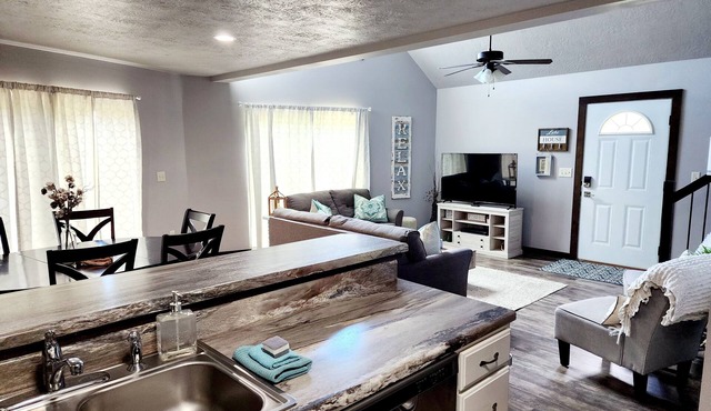 Beautiful New Cabin at Bridges Bay Resort Cabin #245