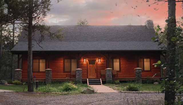 Beautiful New Cabin Near Yellowstone, Grand Teton, and Targhee National Parksn