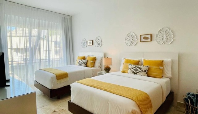 Beautiful new Condo at coson bay