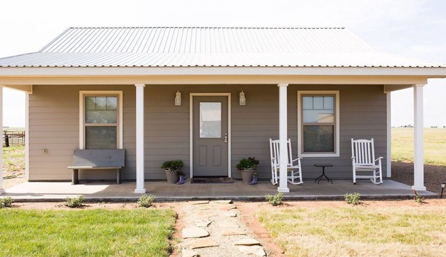 Beautiful New Guesthouse, Cottage Style, Close to Palo Duro Canyon & WTA&M