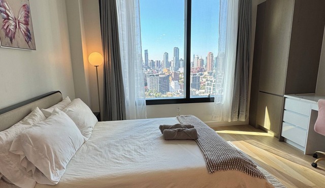 Beautiful New Luxury Smart Home High Floor Corner Studio Apartment