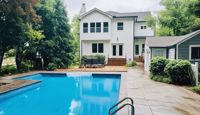 Beautiful New Modern Home in the Heart of Buckhead
