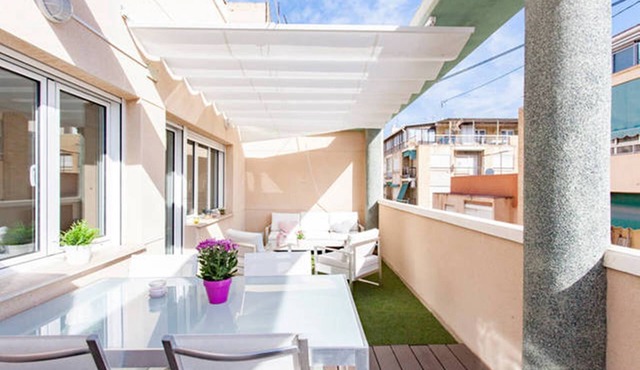 Beautiful new penthouse with large terrace