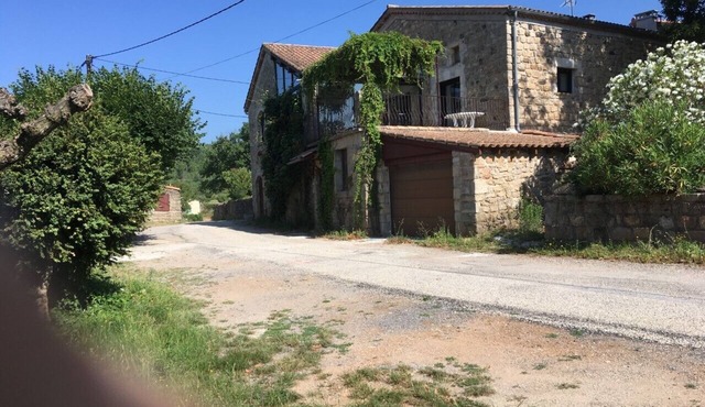 Beautiful new stone house, very quiet in southern Ardèche