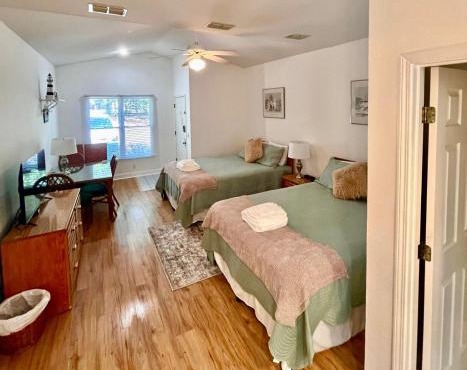 Beautiful Newly Remodeled Mini Suite at Sea Trail Resort