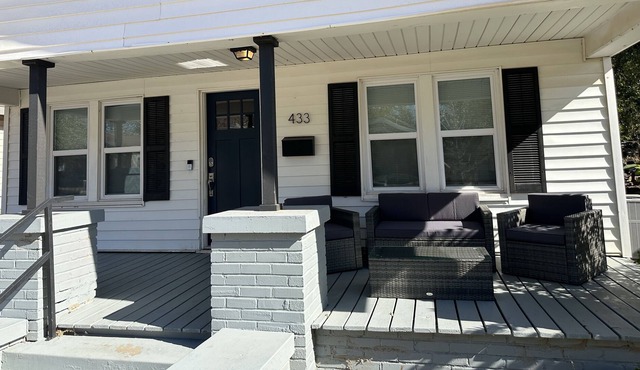 Beautiful newly renovated black and white house!