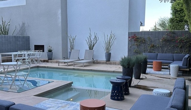 Beautiful Oasis With Private Pool/Spa/2 King Beds