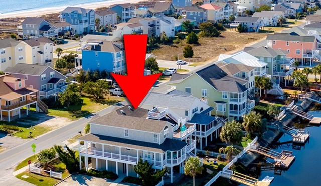 BEAUTIFUL OCEAN ISLE BEACH 7 BEDROOM CANAL HOME CLOSE TO OCEAN!