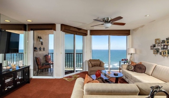 BEAUTIFUL OCEAN VIEW-STEPS TO THE BEACH