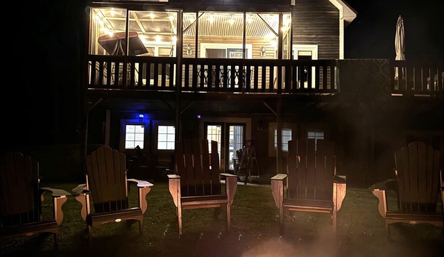 Beautiful ocean view property on the Amherst Shore - Northport, NS