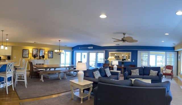 Beautiful Oceanside House in Fenwick Island DE with 12 Person Hot Tub