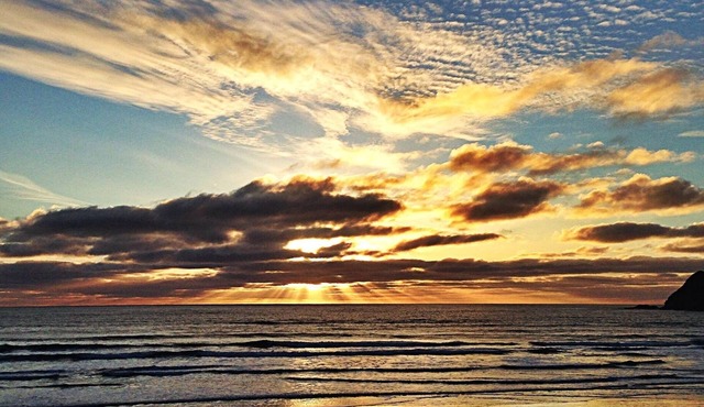 Beautiful one acre beachfront property, ocean views, sleeps 8 and pet friendly.