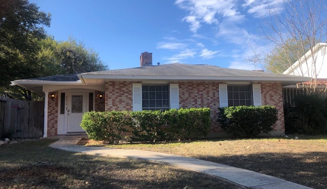 beautiful one floor house with exellent location