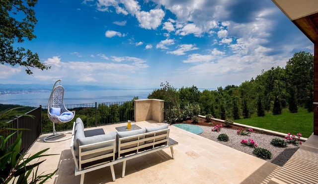 Beautiful Opatija Villa | Villa Mare | 4 Bedrooms | Spectacular Sea Views