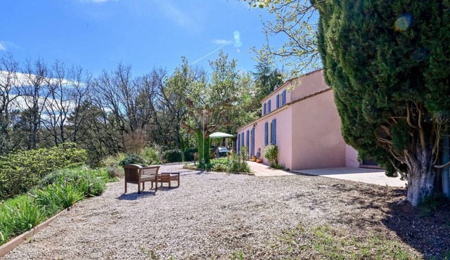 Beautiful Provencal Domaine - 14 p- Pool & Clim