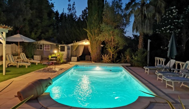 Beautiful, peaceful villa Swimming pool with 3000 m garden