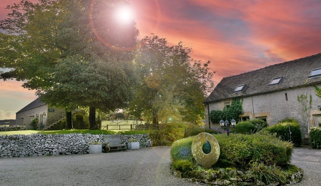 Beautiful Peak District country cottage sleeping three people