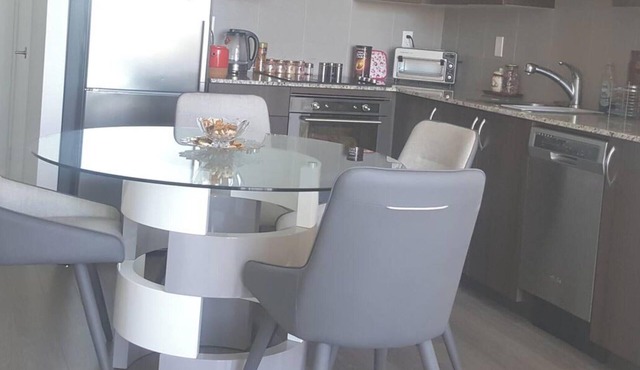 Beautiful penthouse with great view in NORTH YORK of Toronto