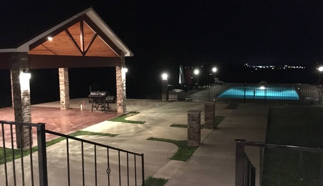 Beautiful Pool, Beautiful View, Beautiful Home