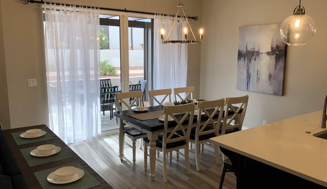 Beautiful Poolside Townhome at Ocotillo Springs in Santa Clara