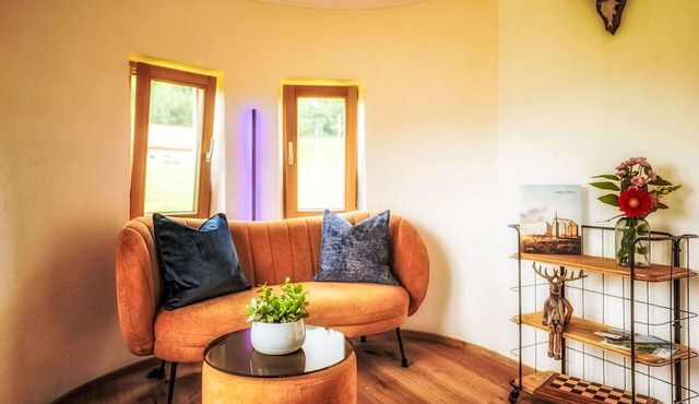 Beautiful private villa for 3 guests with WIFI, hot tub, patio and panoramic view