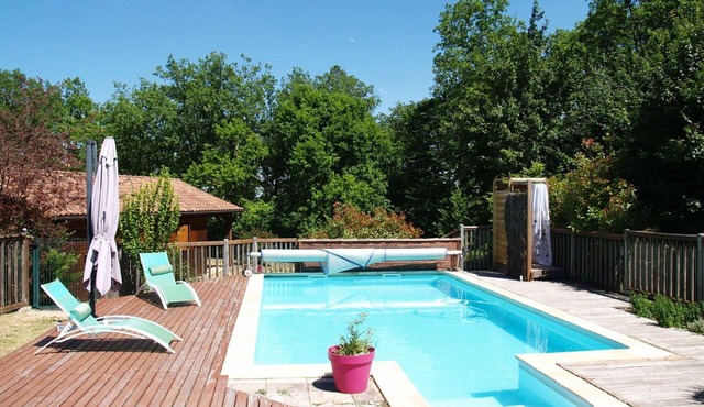Beautiful private villa with A/C, WIFI, private pool, TV, terrace, pets allowed and panoramic view
