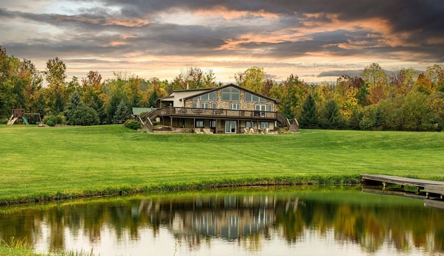 Beautiful Private home with pond & pool, your home away from home!