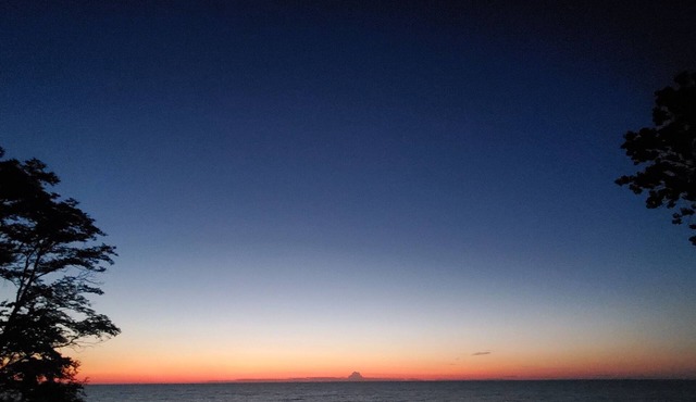 Beautiful Private Lakefront Retreat in Wilson NY