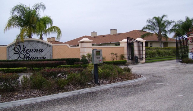 Beautiful Private Newer and Gated 55+ Community.