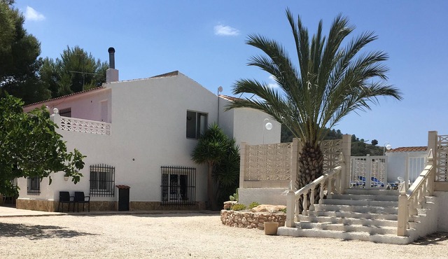 Beautiful private villa in a quiet location