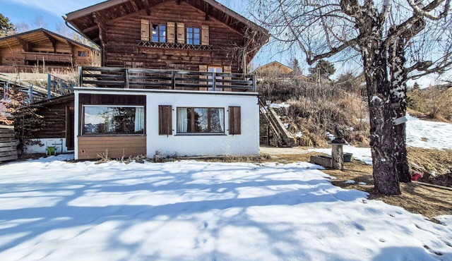 Beautiful private villa for 8 people with WIFI, TV, terrace and panoramic view